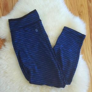 Black &Blue Athletica Capri High Waisted Leggings